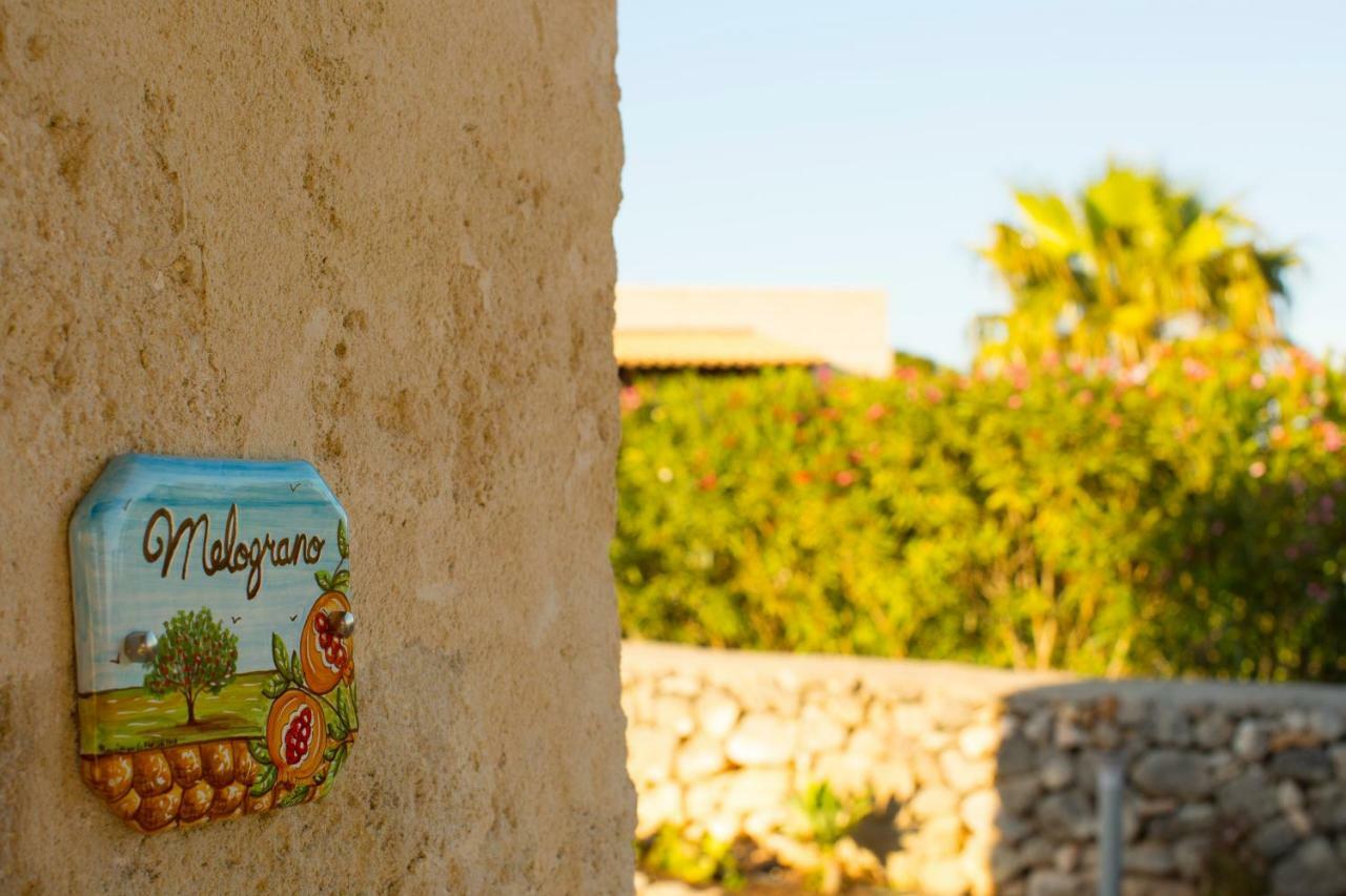 Le Suites Del Carrubo Favignana Luaran gambar