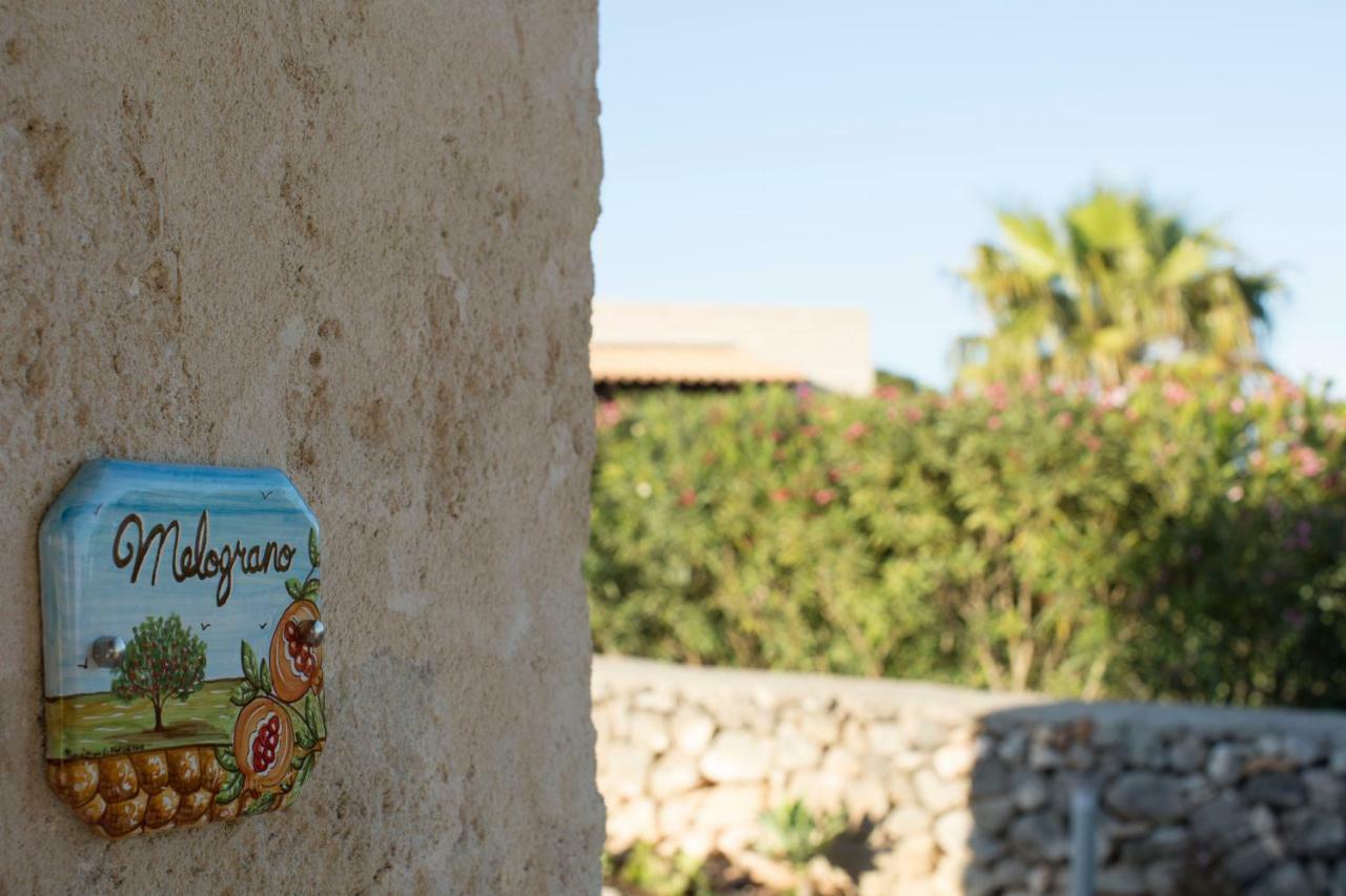 Le Suites Del Carrubo Favignana Luaran gambar